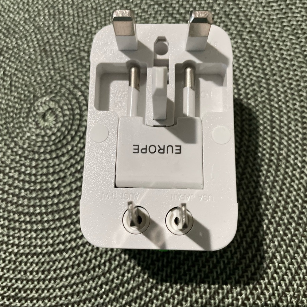 Source Unknown White Travel Adapter